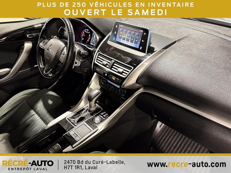 mitsubishi Eclipse Cross 2018 - 12