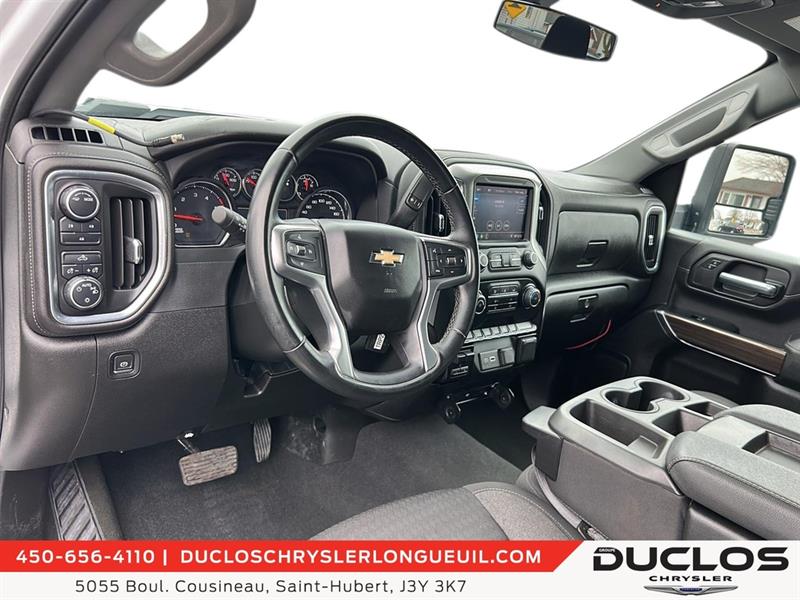 chevrolet Silverado 3500HD 2023 - 12