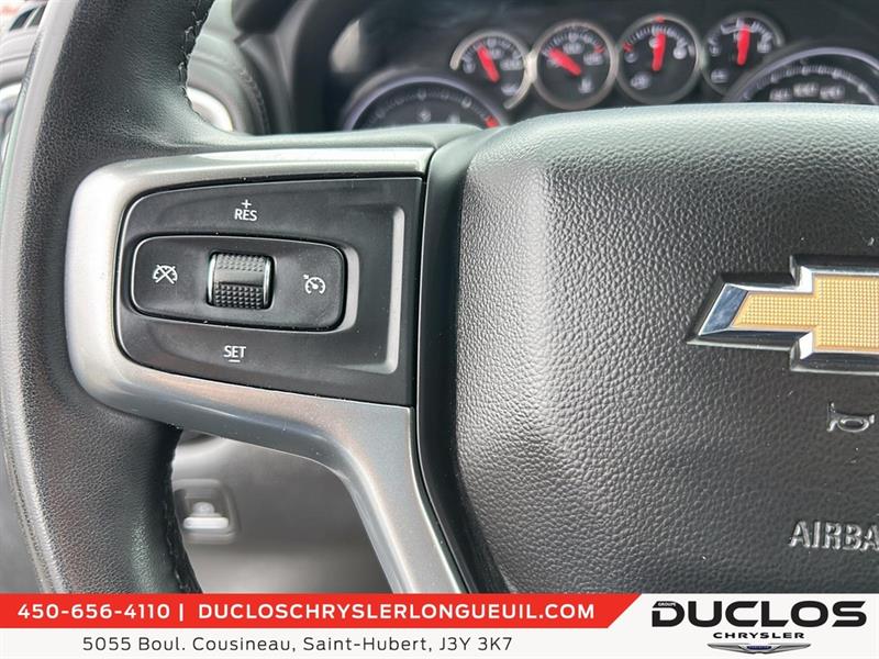 chevrolet Silverado 3500HD 2023 - 17