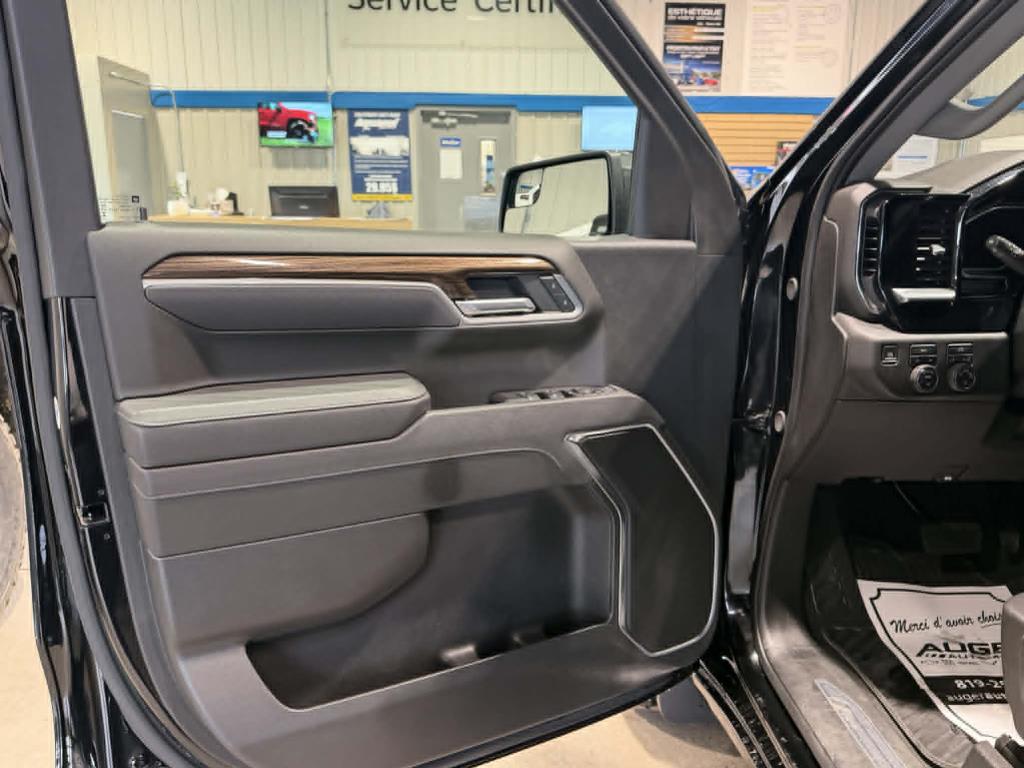 chevrolet Silverado 1500 2025 - 6