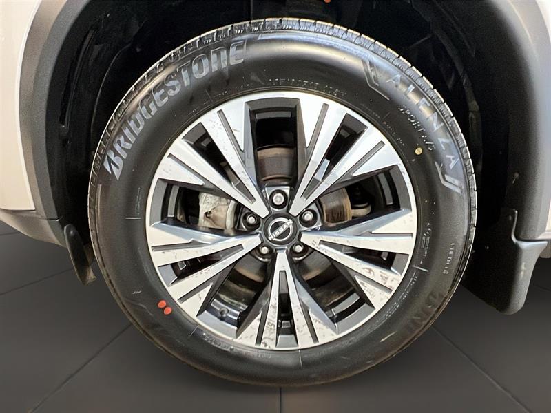 nissan Rogue 2023 - 27