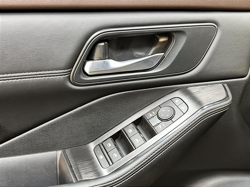 nissan Rogue 2023 - 24