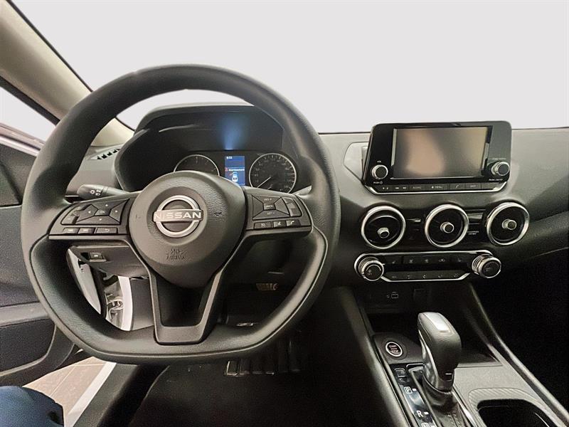 nissan Sentra 2024 - 8