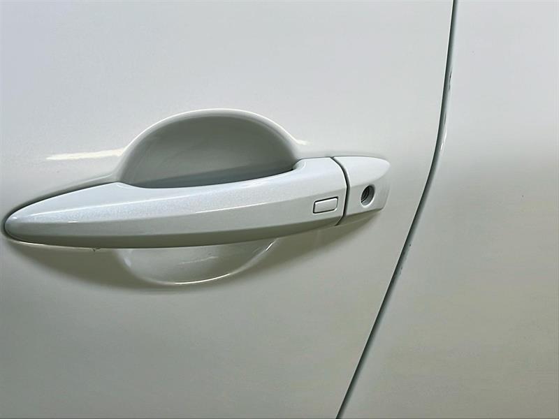 nissan Rogue 2023 - 25