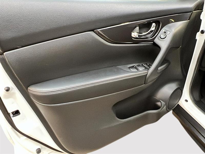 nissan Rogue 2020 - 22