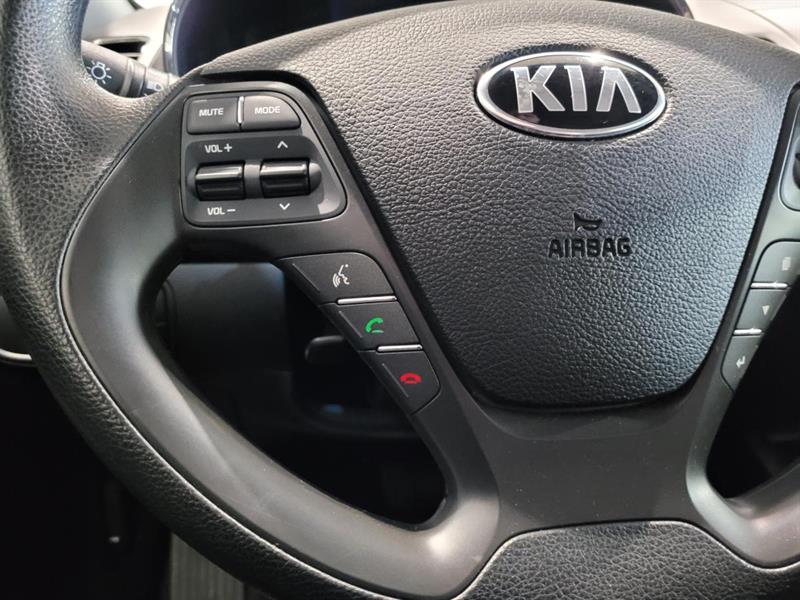 kia Forte 2018 - 9