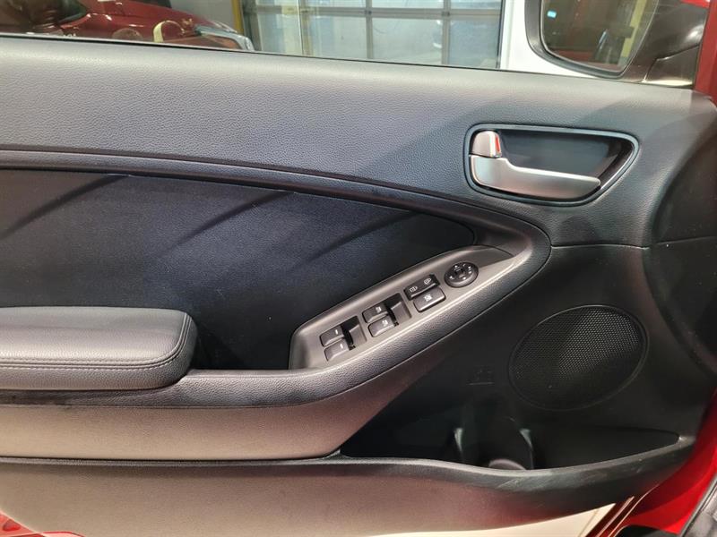 kia Forte 2018 - 14