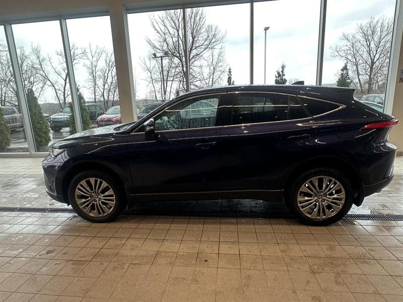 toyota Venza 2023 - 8