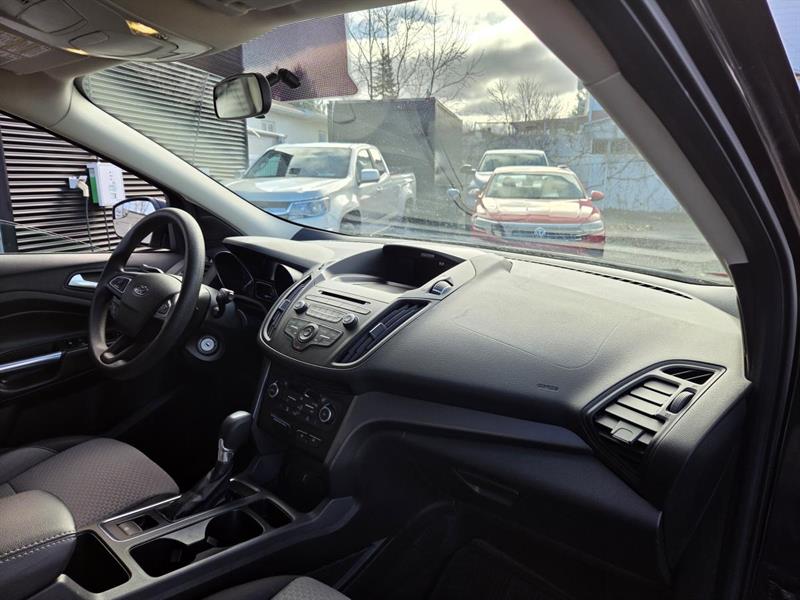 ford Escape 2017 - 10