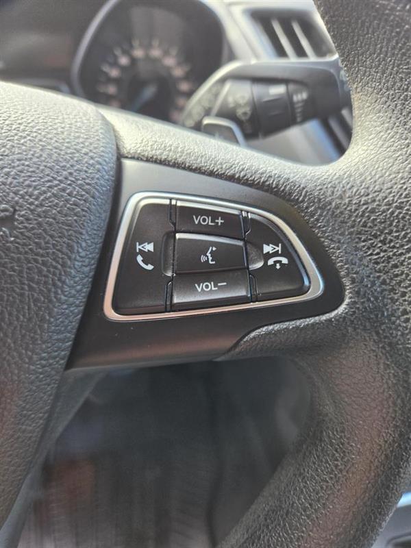 ford Escape 2017 - 19