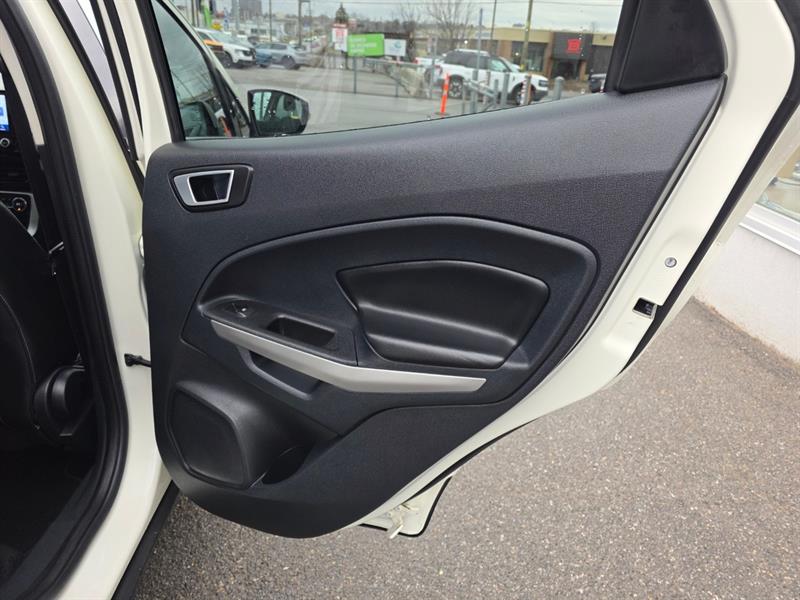 ford EcoSport 2020 - 17