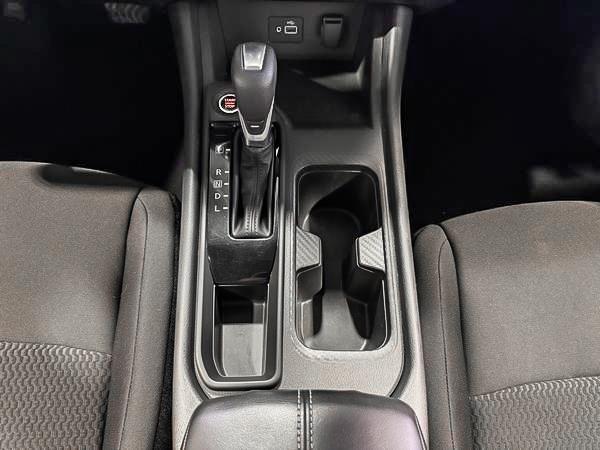 nissan Sentra 2022 - 24