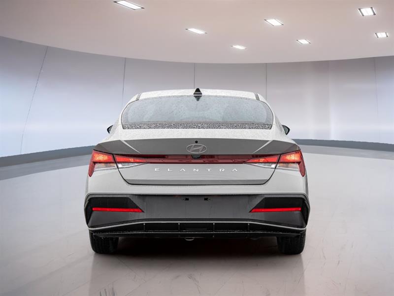 hyundai Elantra 2025 - 9