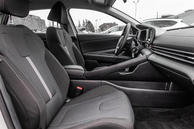 hyundai Elantra 2025 - 30