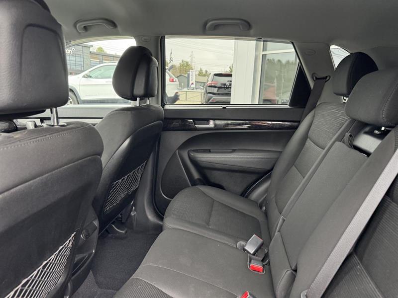kia Sorento 2014 - 23