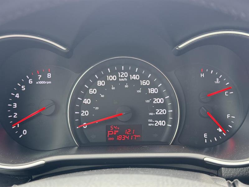 kia Sorento 2014 - 29