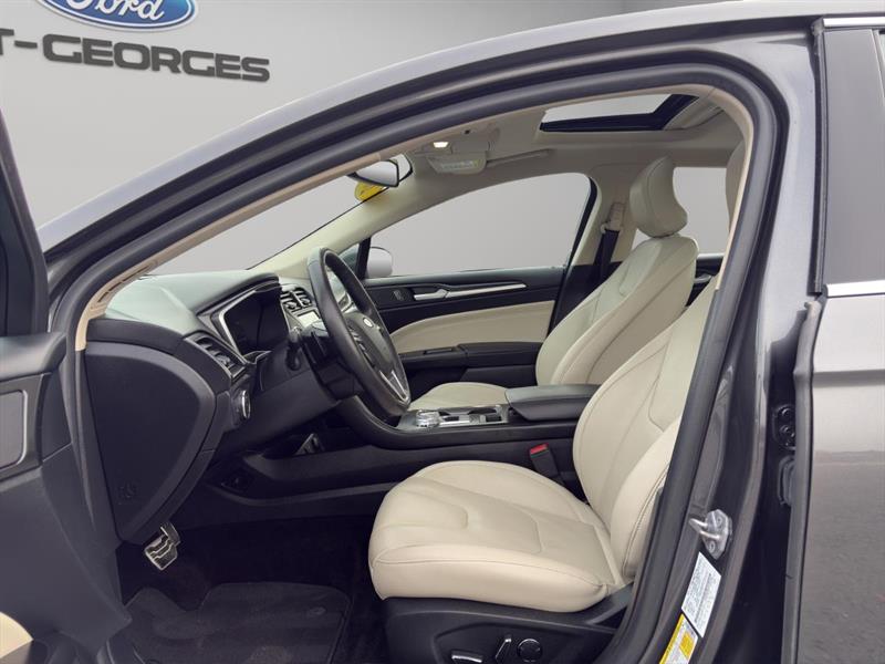 ford Fusion 2018 - 9