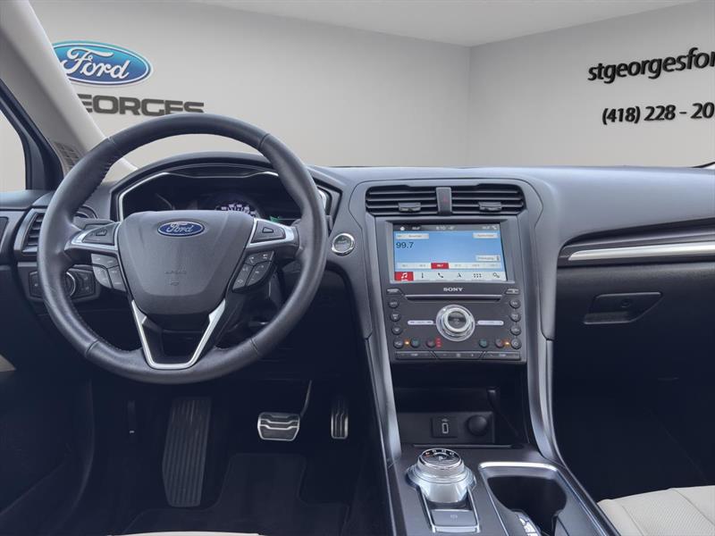 ford Fusion 2018 - 12