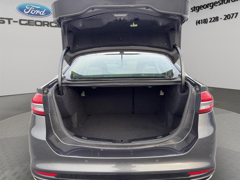 ford Fusion 2018 - 17
