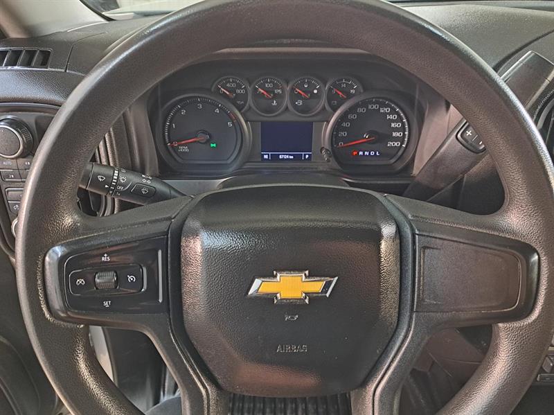 chevrolet Silverado 1500 2023 - 11
