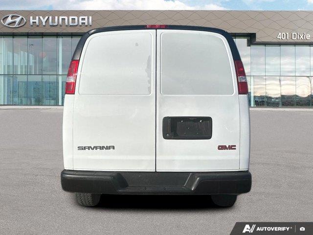 gmc Savana Cargo Van 2023 - 4