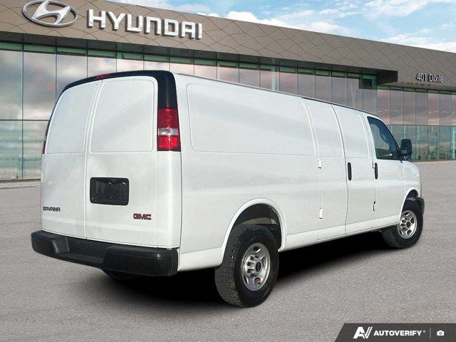 gmc Savana Cargo Van 2023 - 5