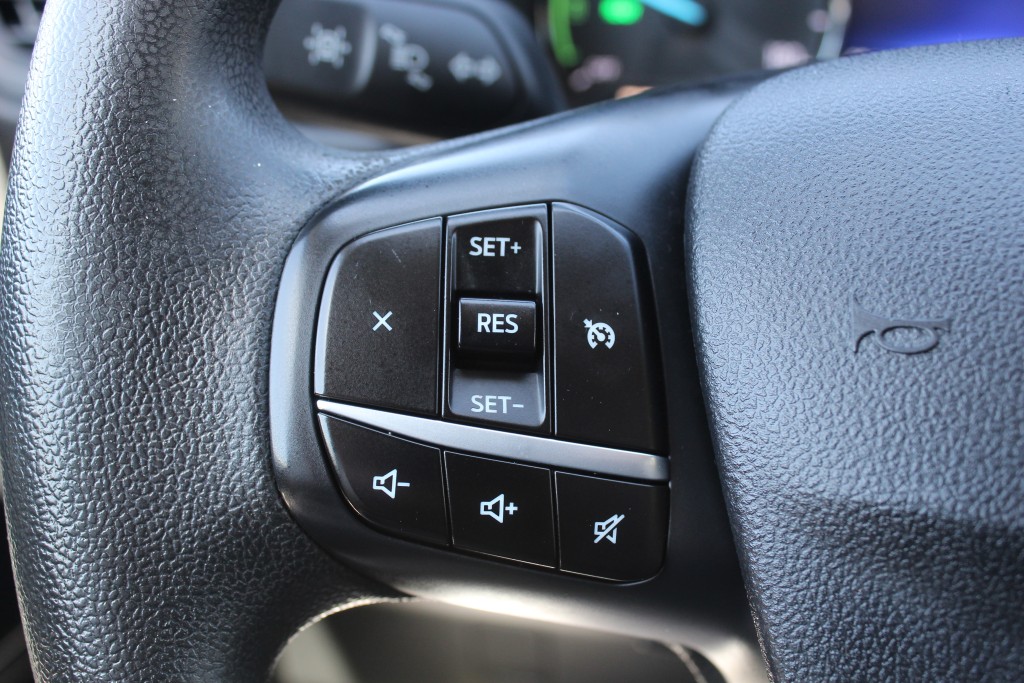 ford Escape 2022 - 18