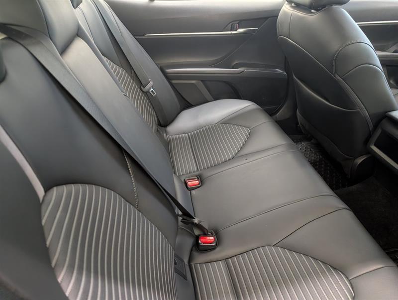 toyota Camry Hybrid 2023 - 7