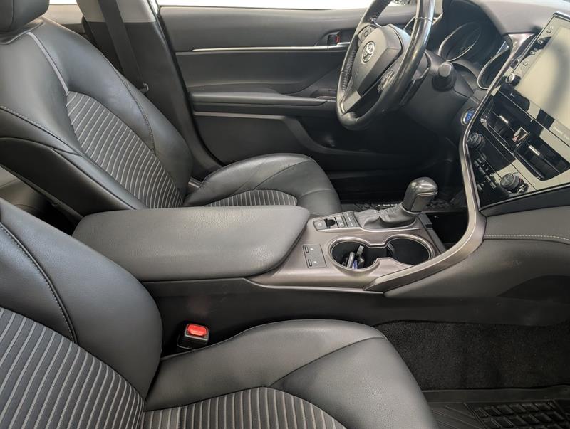 toyota Camry Hybrid 2023 - 8