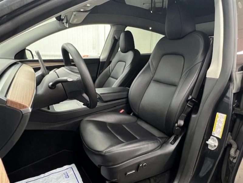 tesla Model Y 2024 - 24