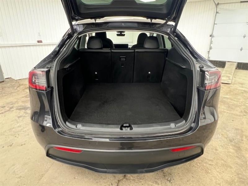 tesla Model Y 2024 - 28
