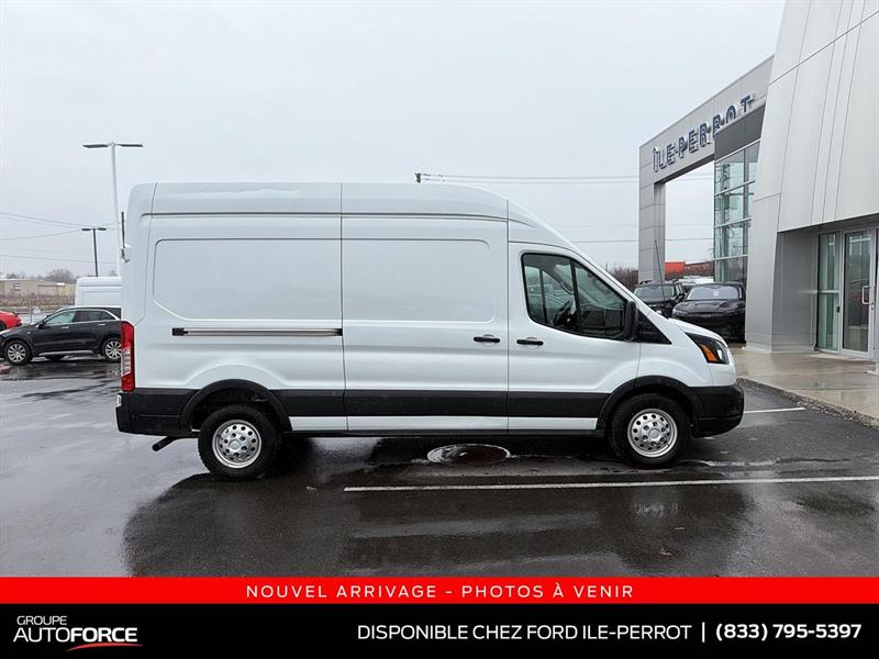ford Transit Cargo Van 2023 - 4