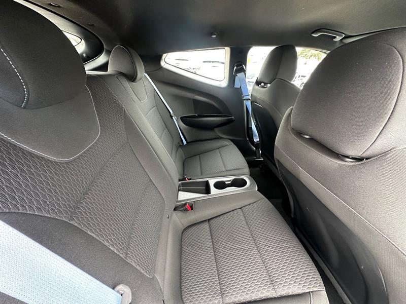 hyundai Veloster 2019 - 11