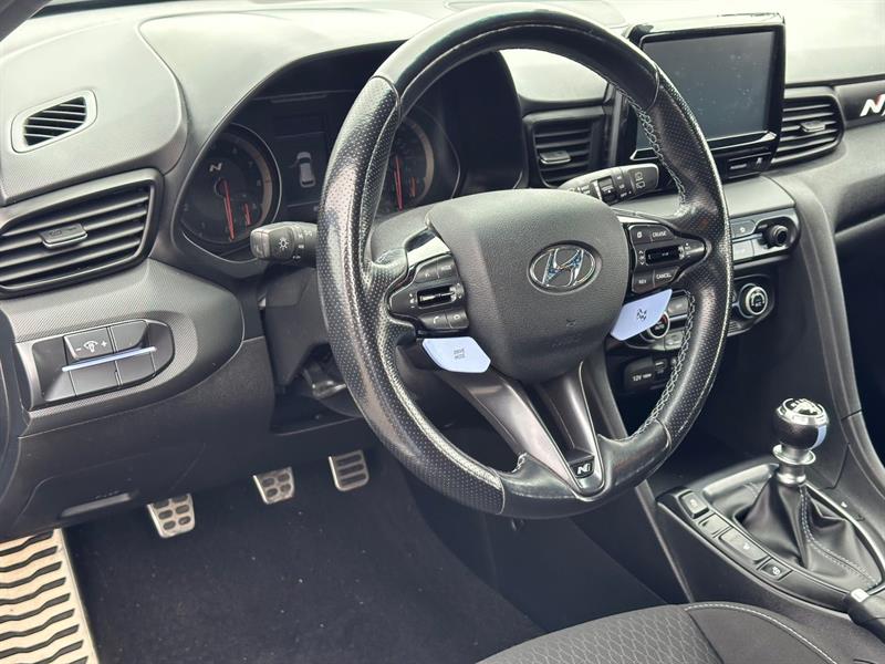 hyundai Veloster 2019 - 14