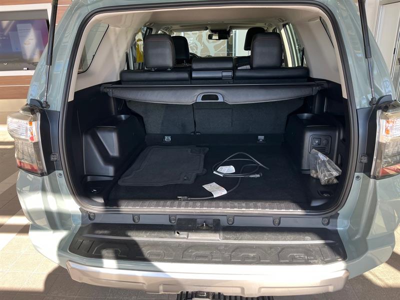 toyota 4Runner 2022 - 8