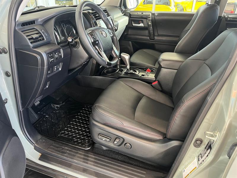 toyota 4Runner 2022 - 12
