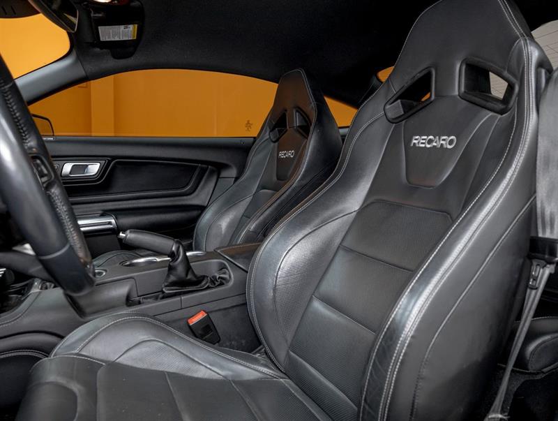 ford Mustang 2021 - 10