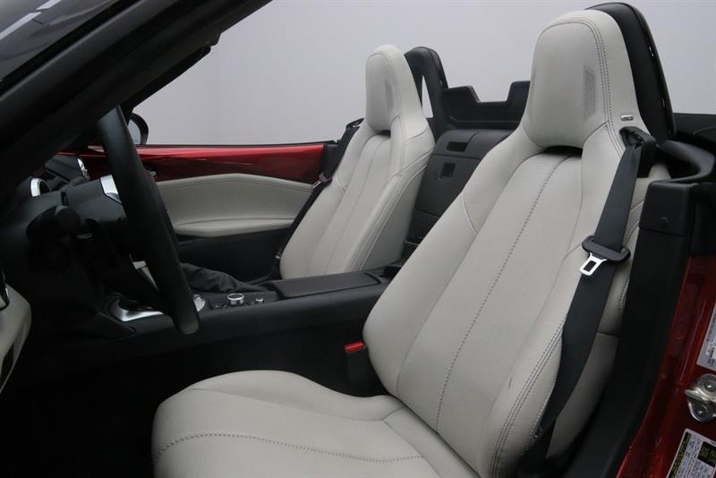 mazda MX-5 2023 - 6