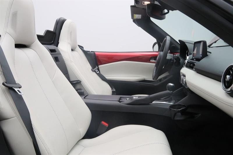 mazda MX-5 2023 - 13