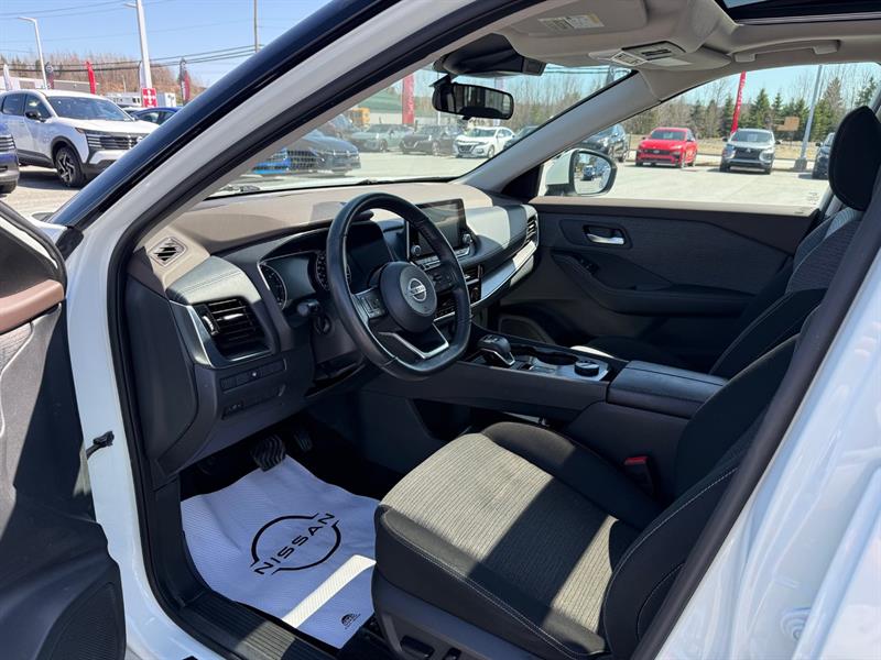 nissan Rogue 2021 - 16
