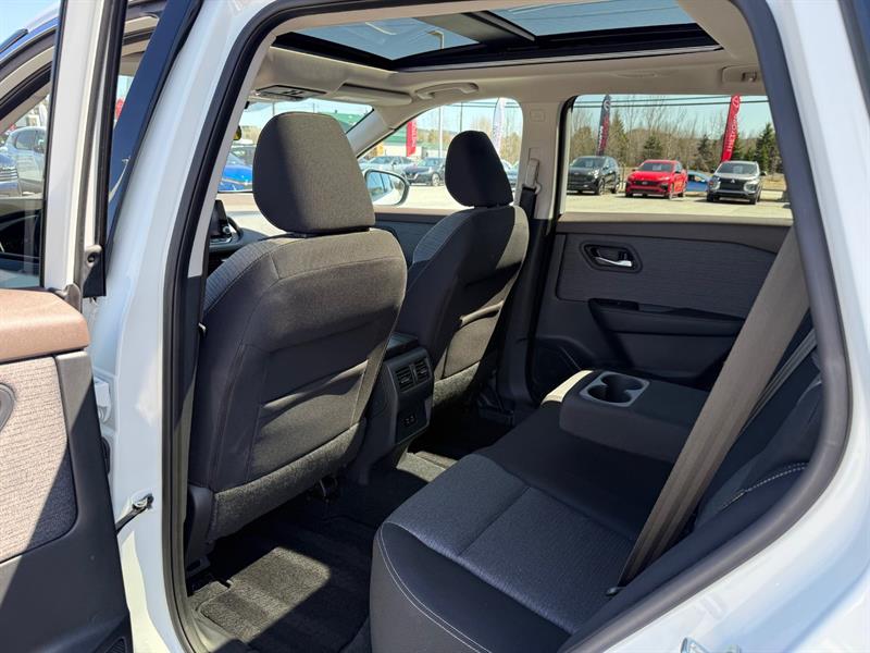 nissan Rogue 2021 - 35