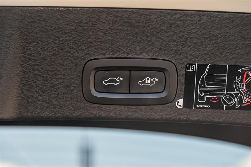 volvo XC40 2020 - 11