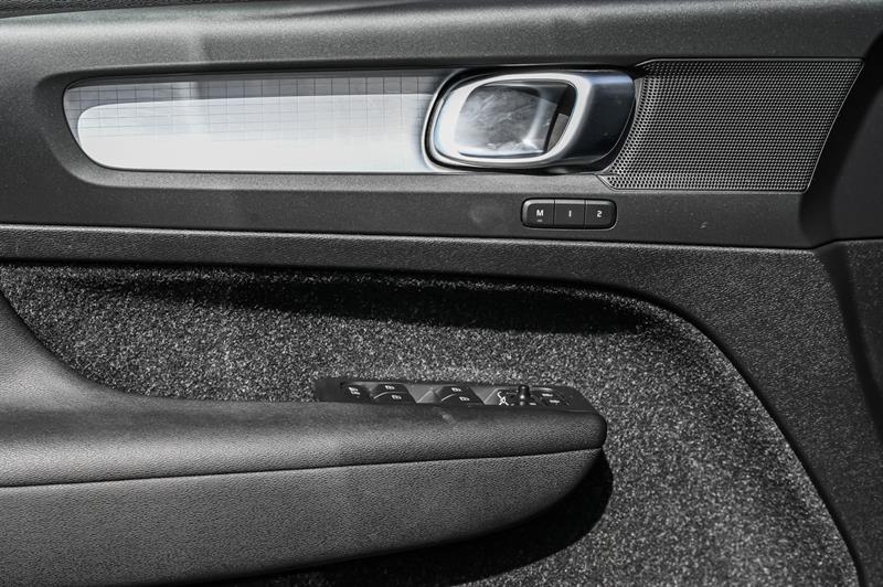 volvo XC40 2020 - 13