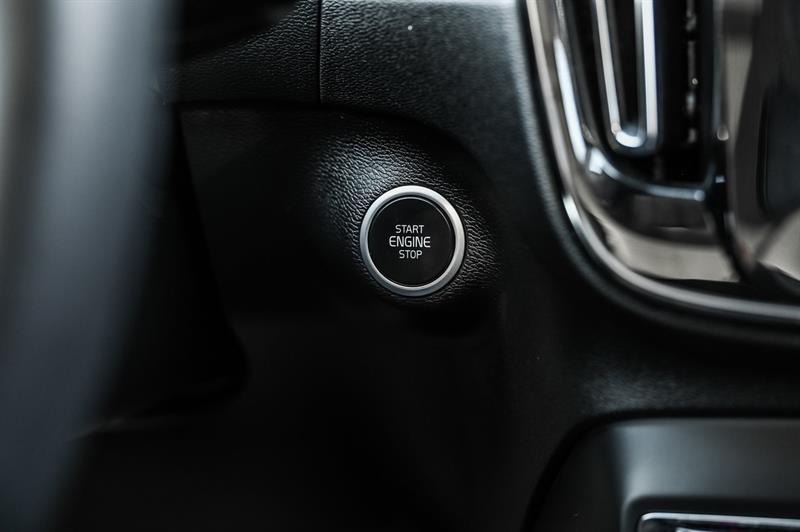 volvo XC40 2020 - 19