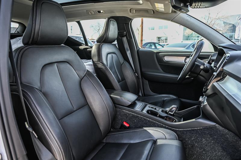 volvo XC40 2020 - 28