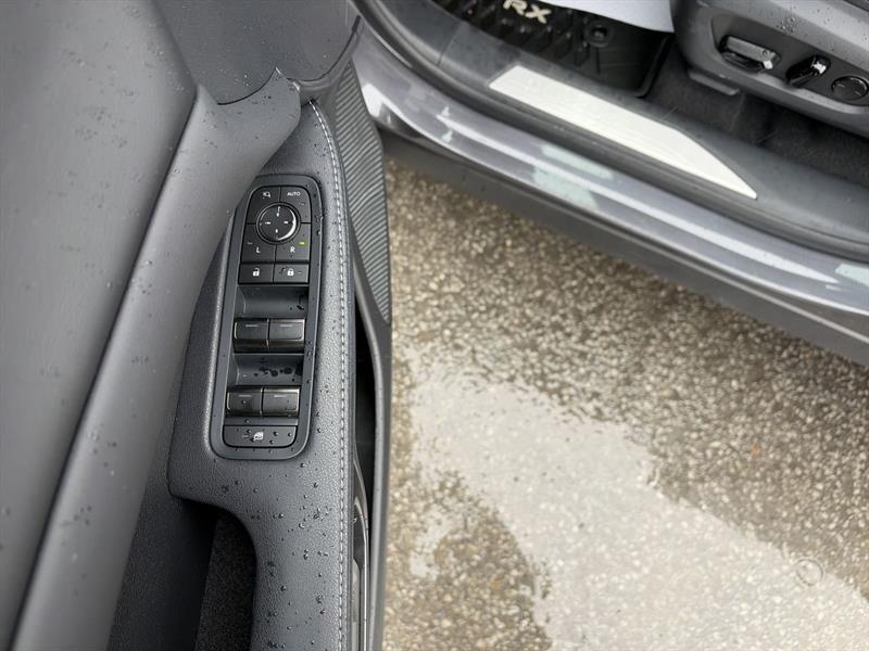 lexus RX 2025 - 21