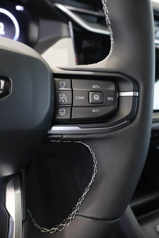 jeep Cherokee 2026 - 13