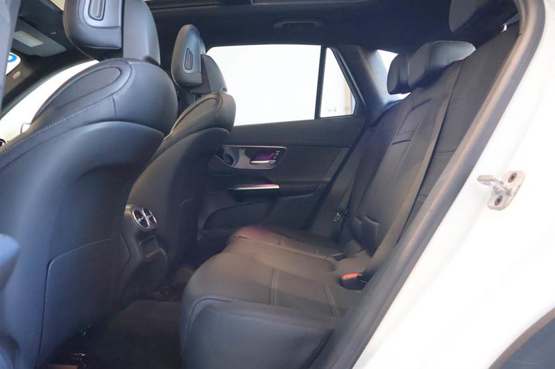 mercedes-benz GLC 2024 - 27