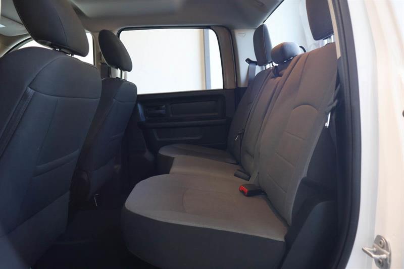 ram 1500 Classic 2022 - 26