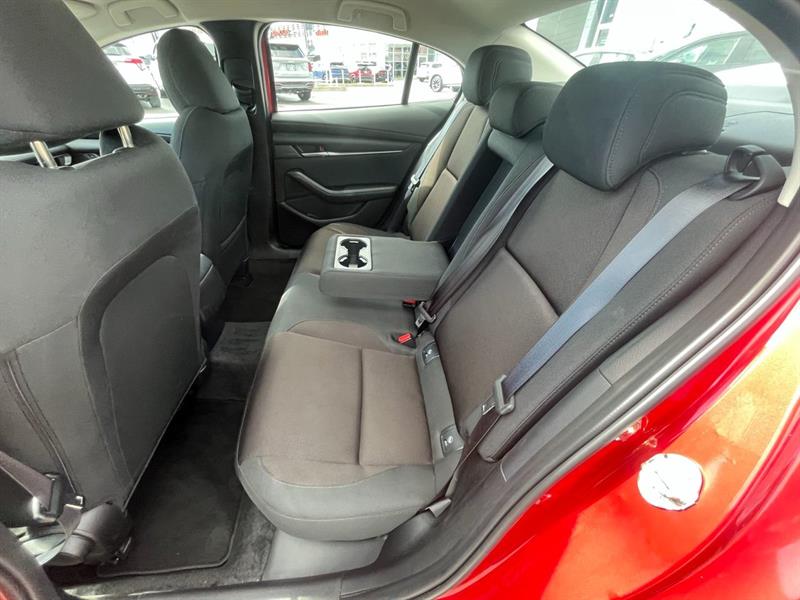 mazda Mazda3 2024 - 32